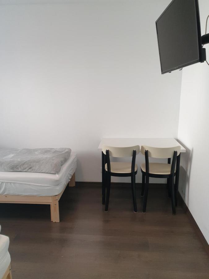Noclegi Piastow Homestay