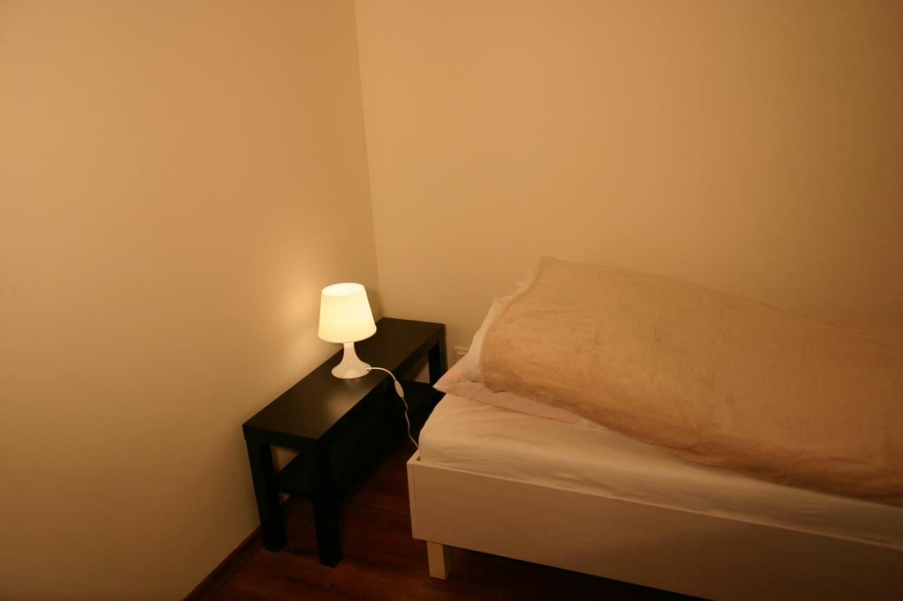 Noclegi Piastow Homestay
